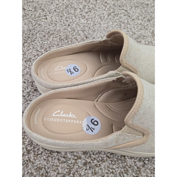 CLARK Cloudsteppers Shoes Womens Size 9.5 Tan Breeze Shore Slip On Comfort Mule - Picture 6 of 9